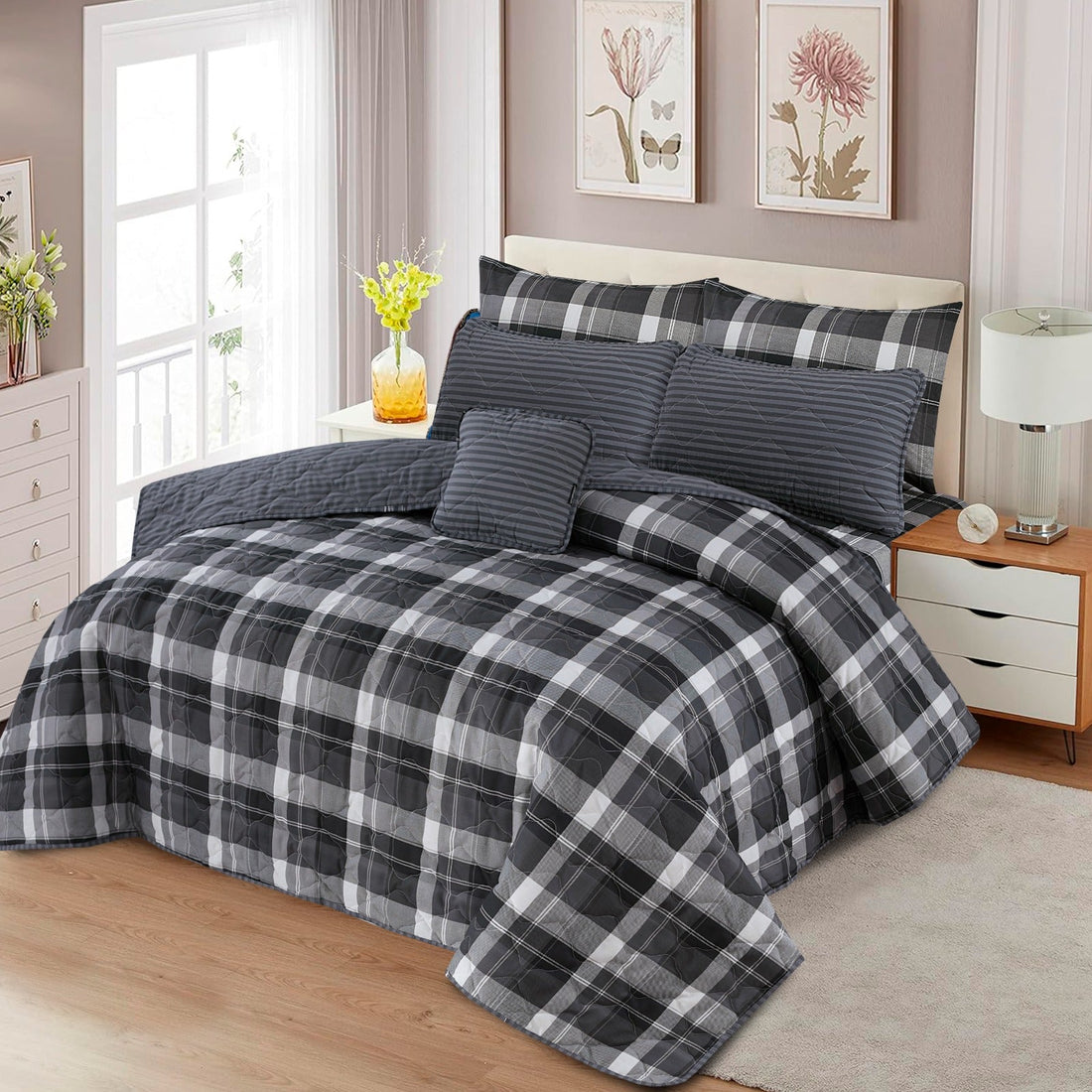 Classic Black 7-Pcs Cotton Punch